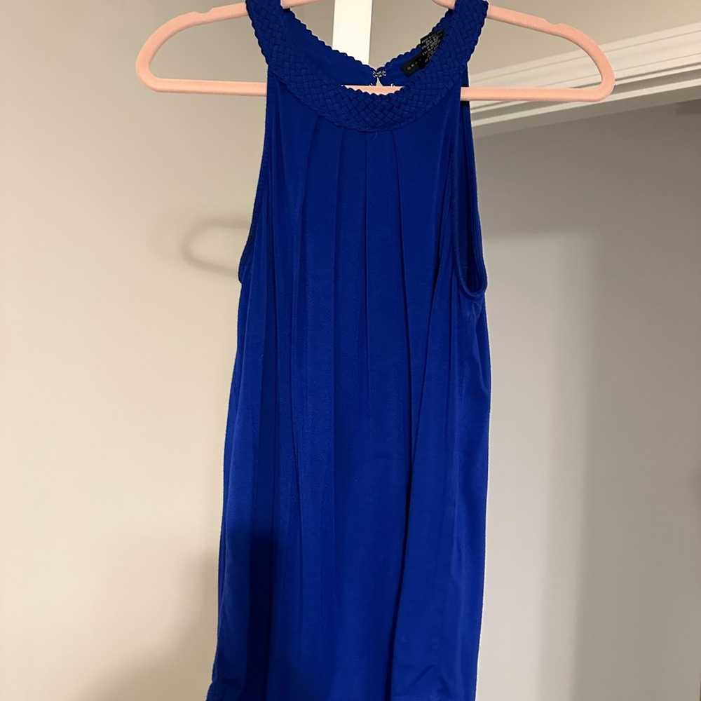 Grace Eleemnts Blue Sleeveless Top. Size medium.